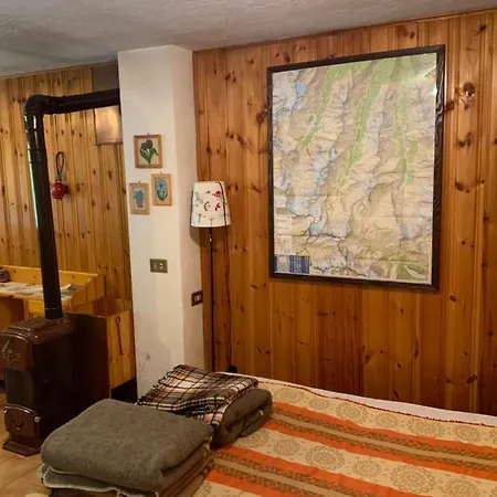 Lo Peiglo Apartment